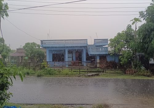 धादिङको गजुरी सहित देशभर भारी बर्षा,सुरक्षित रहनुहुन पूर्वानुमान महाशाखाको अनुरोध