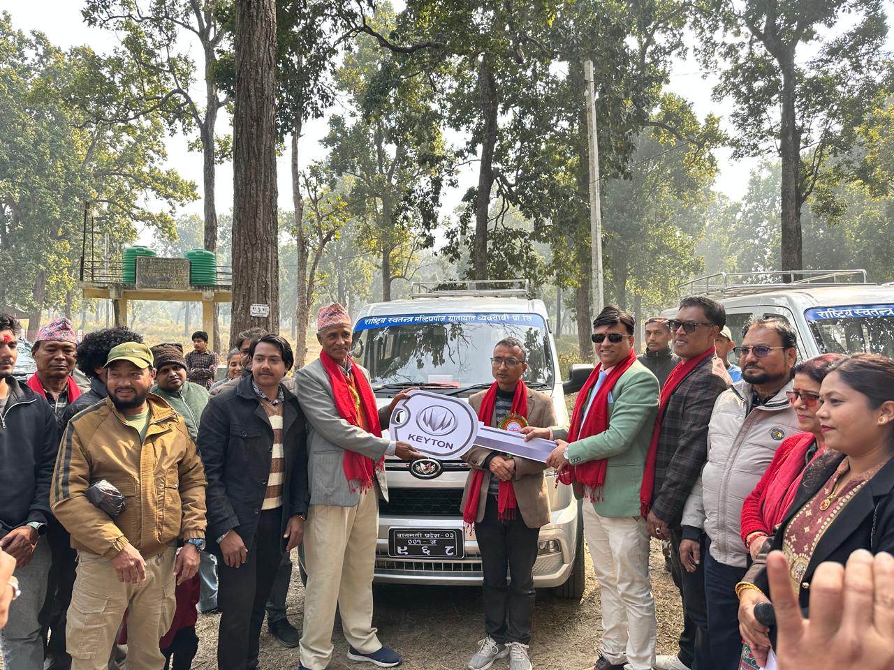 हेटौंडा काठमाडौं किटोनका ३० माइक्रोवस चल्ने : शशीला मोटर्सले गर्यो हस्तानन्तरण